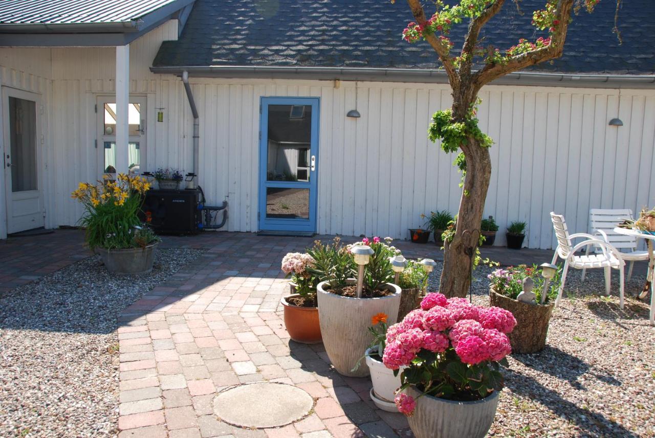 Quistgaarden Bed & Breakfast Spjellerup Esterno foto