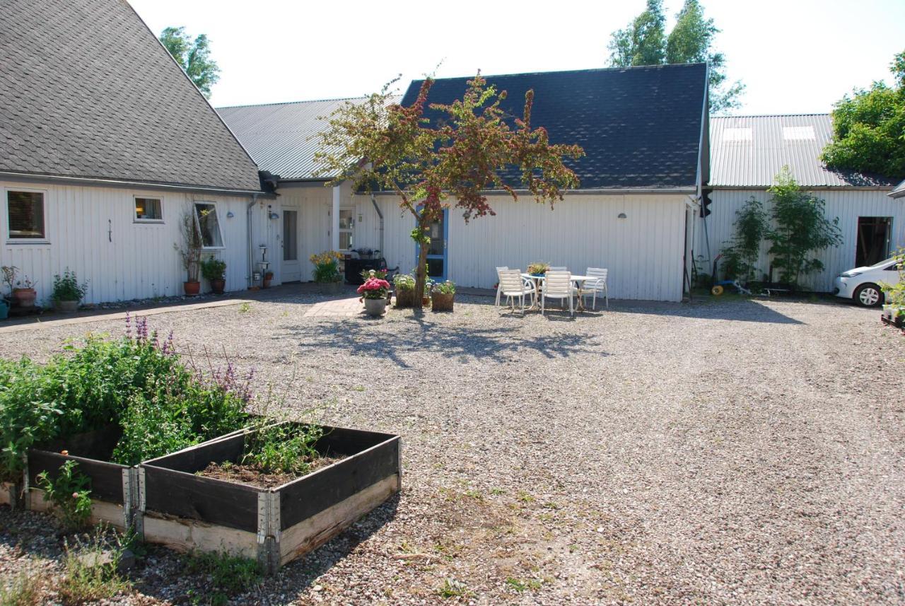 Quistgaarden Bed & Breakfast Spjellerup Esterno foto